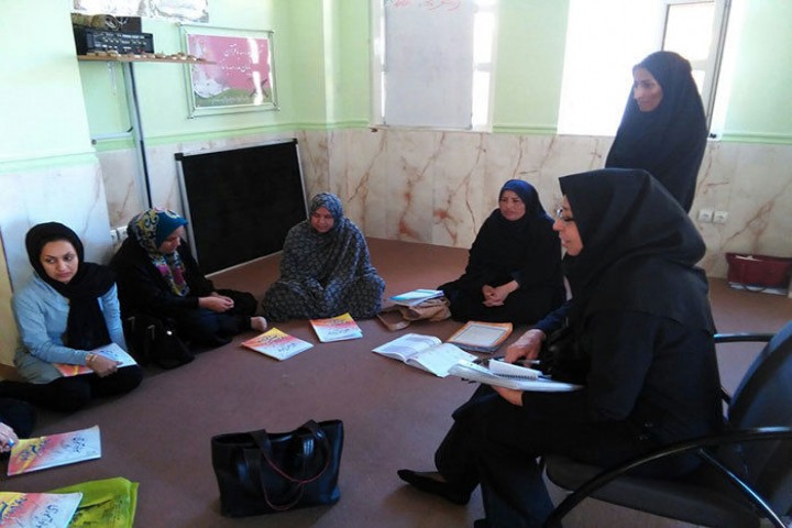 طنز روز/کاهش نرخ بیسوادی بانوان در آذربایجانغربی!