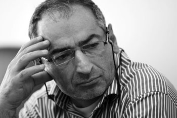 لغو سخنرانی زیباکلام در میاندوآب و شاهیندژ / مسئولین ستاد ها گفتهاند بهتر است به این شهرستان نیایید