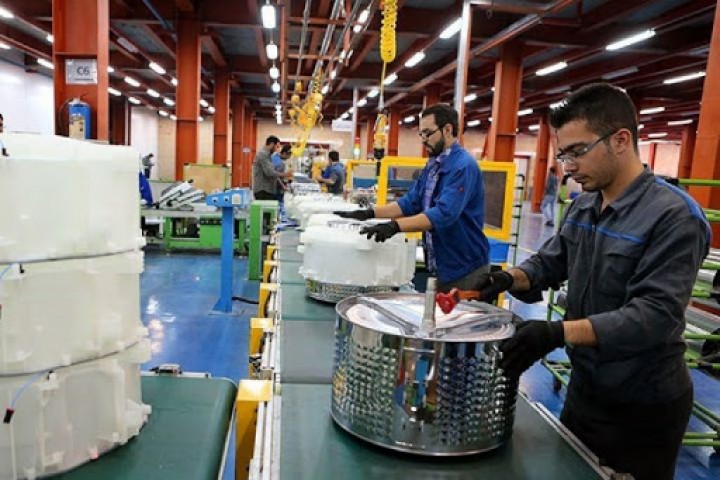 اشتغالزایی موثرترین راه فقرزدایی در آذربایجانغربی