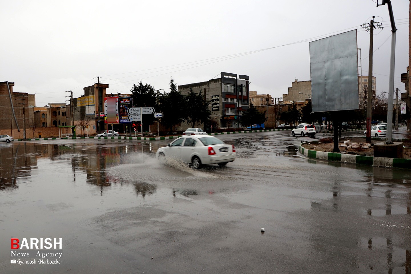 بارش شدید باران و آبگرفتگی معابر شهری