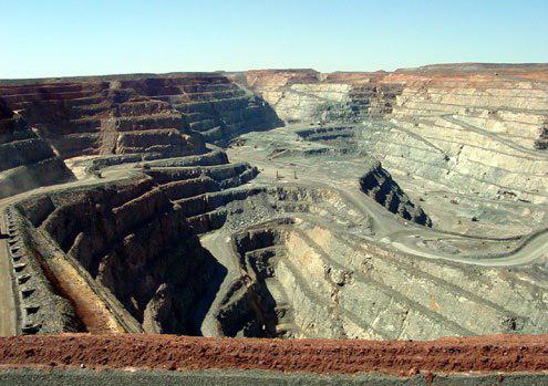 معدن تیتانیم قره آغاج ارومیه به عنوان ششمین معدن بزرگ کشور شناسایی شده است