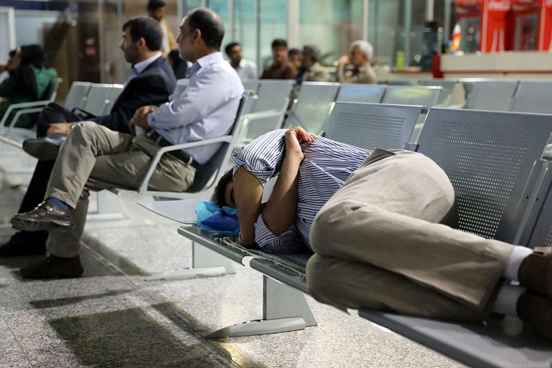 ادامه بلاتکلیفی و سرگردانی مسافرین در فرودگاهها/وقت طلاست آقای مسئول!