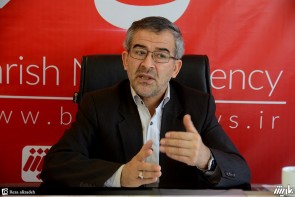 اشباع ظرفیتهای دولت در برابر پنج میلیون دانشجو اشباع ظرفیتهای دولت در برابر پنج میلیون دانشجو