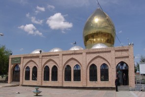 اجرای طرح آرامش بهاری در بقاع متبرکه آذربایجان غربی اجرای طرح آرامش بهاری در بقاع متبرکه آذربایجان غربی
