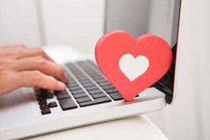 فضای مجازی ابزار مناسبی برای ازدواج نیست فضای مجازی ابزار مناسبی برای ازدواج نیست