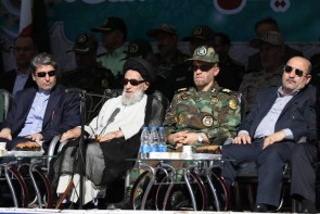 رمز ماندگاری دفاع مقدس توسل به قدرت الهی است رمز ماندگاری دفاع مقدس توسل به قدرت الهی است