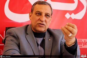 محکومیت 703 میلیاردی قاچاقچیان ارز و کالا در استان محکومیت 703 میلیاردی قاچاقچیان ارز و کالا در استان