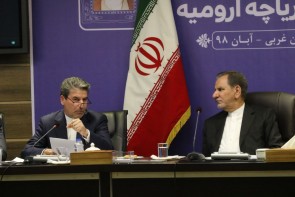 جلسه کارگروه ملی نجات دریاچه ارومیه برگزار شد جلسه کارگروه ملی نجات دریاچه ارومیه برگزار شد