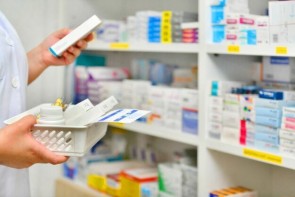 بازار دارو / این قسمت مخدودش کردن قیمتها بازار دارو / این قسمت مخدودش کردن قیمتها