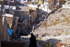 حاشیهنشینان؛ شهروندانی فراموش شده در کلانشهر ارومیه حاشیهنشینان؛ شهروندانی فراموش شده در کلانشهر ارومیه