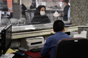 بانکها در شرایط کرونایی مردم را دریابند بانکها در شرایط کرونایی مردم را دریابند