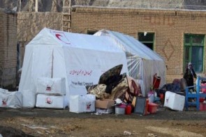 نیاز مبرم مناطق زلزلهزده قطور به اقلام بهداشتی نیاز مبرم مناطق زلزلهزده قطور به اقلام بهداشتی