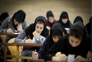 زمان برگزاری آزمونهای ارشد و دکتری تغییر کرد زمان برگزاری آزمونهای ارشد و دکتری تغییر کرد