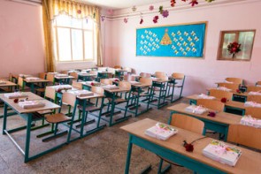 اجباری برای پرداخت شهریه در مدارس دولتی وجود ندارد اجباری برای پرداخت شهریه در مدارس دولتی وجود ندارد