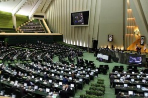 کدام نمایندگان طرح سوال از رئیس جمهور را امضا کردند؟ کدام نمایندگان طرح سوال از رئیس جمهور را امضا کردند؟
