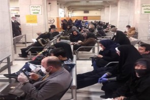 بانک ها شاهراه انتقال ویروس کرونا در آذربایجان غربی هستند بانک ها شاهراه انتقال ویروس کرونا در آذربایجان غربی هستند