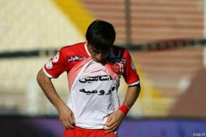 پرسپولیس با ۴ گل استقلال را کنار زدو به قهرمانی نزدیک شد پرسپولیس با ۴ گل استقلال را کنار زدو به قهرمانی نزدیک شد