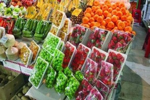 قیمت میوه در میادین میوه و تره بارارومیه قیمت میوه در میادین میوه و تره بارارومیه