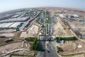 ایجاد مناطق آزاد تجاری در سفر رئیس جمهور به آذربایجان غربی مورد توجه قرار گیرد ایجاد مناطق آزاد تجاری در سفر رئیس جمهور به آذربایجان غربی مورد توجه قرار گیرد