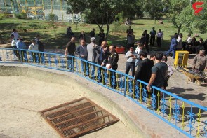 پیدا شدن تکه هایی از استخوان فاطمه کوچولو در بررسی امروز آب نمای پارک +عکس پیدا شدن تکه هایی از استخوان فاطمه کوچولو در بررسی امروز آب نمای پارک +عکس
