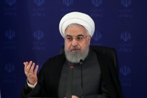 استفاده از ماسک در ادارات اجباری شد استفاده از ماسک در ادارات اجباری شد