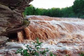 سیل راه 13 روستا در آذربایجان غربی را بست سیل راه 13 روستا در آذربایجان غربی را بست