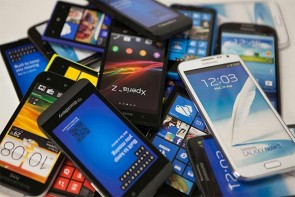 کاهش تعرفه واردات موبایل تا ۵ درصد کاهش تعرفه واردات موبایل تا ۵ درصد