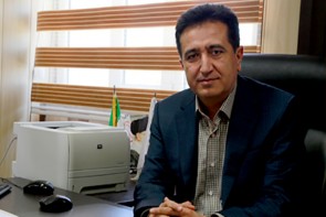 جاماندن باند پانسمان در گلوی پسر بچه 9 ساله بوشهری جاماندن باند پانسمان در گلوی پسر بچه 9 ساله بوشهری