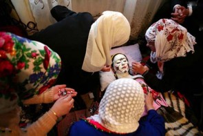 رسم عجیبی برای ترساندن داماد رسم عجیبی برای ترساندن داماد