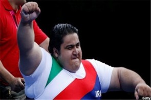 سیامند رحمان پیشنهاد ۴۰۰ هزار دلاری جمهوری آذربایجان را رد کرد سیامند رحمان پیشنهاد ۴۰۰ هزار دلاری جمهوری آذربایجان را رد کرد
