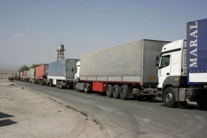 افزایش نزدیک به ۲۵ درصدی تعداد کامیونهای حامل کالاهای صادراتی از پایانههای مرزی استان در سه ماهه نخست سال جاری افزایش نزدیک به ۲۵ درصدی تعداد کامیونهای حامل کالاهای صادراتی از پایانههای مرزی استان در سه ماهه نخست سال جاری
