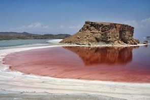 محدود کردن کشت چغندر در راستای احیا دریاچه ارومیه محدود کردن کشت چغندر در راستای احیا دریاچه ارومیه
