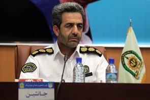جریمه 60 هزار تومانی در انتظار استفاده کنندگان طلق روی پلاک خودرو جریمه 60 هزار تومانی در انتظار استفاده کنندگان طلق روی پلاک خودرو