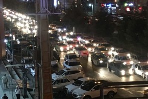 حکایت ترافیکبیپایان خیابان حسنی ارومیه/مسئولان در فکر تدبیر باشند حکایت ترافیکبیپایان خیابان حسنی ارومیه/مسئولان در فکر تدبیر باشند