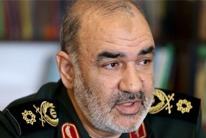 آمریکا بهتر است با روش احترام و ادب با ایران سخن بگوید آمریکا بهتر است با روش احترام و ادب با ایران سخن بگوید