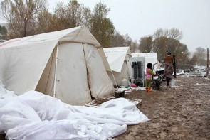 زلزله زدگان بخش قطور مستعد ابتلا به ویروس کرونا زلزله زدگان بخش قطور مستعد ابتلا به ویروس کرونا