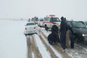 رها سازی ۹۸ دستگاه خودرو گرفتار در برف و کولاک در آذربایجانغربی رها سازی ۹۸ دستگاه خودرو گرفتار در برف و کولاک در آذربایجانغربی