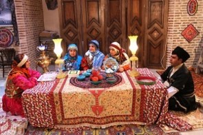 آشنایی با آداب و رسوم چهارشنبه سوری در آذربایجانغربی آشنایی با آداب و رسوم چهارشنبه سوری در آذربایجانغربی