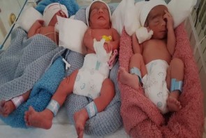 تولد سهقلوها در خوی تولد سهقلوها در خوی