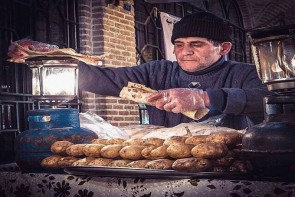 "یرآلما کبابی" برند غذایی آذربایجان؛ راهی برای افزایش درآمد شهر "یرآلما کبابی" برند غذایی آذربایجان؛ راهی برای افزایش درآمد شهر