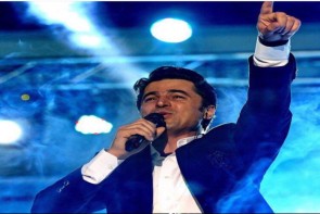 در مکتب استاد شجریان شاگرد حمیدرضا نوربخش بودهام/ صدا و سیما با هیچ نوع موسیقی، غرضی ندارد؛ مشکل از خود ما است در مکتب استاد شجریان شاگرد حمیدرضا نوربخش بودهام/ صدا و سیما با هیچ نوع موسیقی، غرضی ندارد؛ مشکل از خود ما است