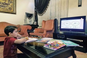 پایین بودن کیفیت آموزش مجازی دانش آموزان صدای والدین را درآورده است پایین بودن کیفیت آموزش مجازی دانش آموزان صدای والدین را درآورده است