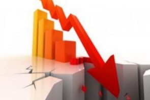 بحران بانکی و اقتصاد سیاست زده بحران بانکی و اقتصاد سیاست زده