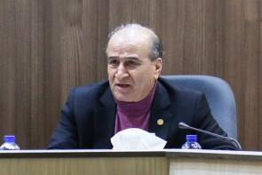 راهکار مبارزه با بحران کم آبی استفاده ازآبیاری نوین است/ فروش محصولات مهمترین مشکل کشاورزان آذربایجان غربی راهکار مبارزه با بحران کم آبی استفاده ازآبیاری نوین است/ فروش محصولات مهمترین مشکل کشاورزان آذربایجان غربی
