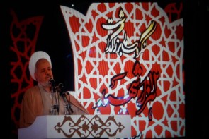 نقش جمهوری اسلامی ایران در تبدیل نبرد نابرابر به نبرد متقارن/شناخت دشمن یکی از تکالیف روحانیت شیعه وسنی است نقش جمهوری اسلامی ایران در تبدیل نبرد نابرابر به نبرد متقارن/شناخت دشمن یکی از تکالیف روحانیت شیعه وسنی است