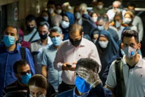 عادی انگاری موجب افزایش تعداد مبتلایان به کرونا عادی انگاری موجب افزایش تعداد مبتلایان به کرونا