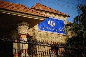 حرکت سیاسی در کنسولگریها بسیار ناچیز و کم رنگ است حرکت سیاسی در کنسولگریها بسیار ناچیز و کم رنگ است