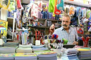 کرونا، فروشندگان نوشت افزار را به ورشکستگی کشاند کرونا، فروشندگان نوشت افزار را به ورشکستگی کشاند