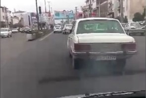 تردد خودروهای فرسوده در خیابانهای ارومیه نفس شهر را گرفت تردد خودروهای فرسوده در خیابانهای ارومیه نفس شهر را گرفت