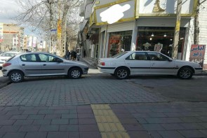 شهروندان ارومیه ای از پارک های غیرقانونی گلایه مندند/پارک های غیر قانونی و انسداد مسیر شهروندان حقی که پایمال می شود پارک های غیر قانونی و انسداد مسیر شهروندان حقی که پایمال می شود